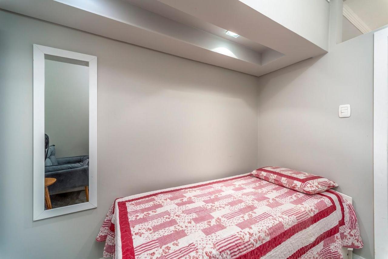 Apartamento Apto Pe Na Areia, Direcao Ilha-balneario Camboriu.